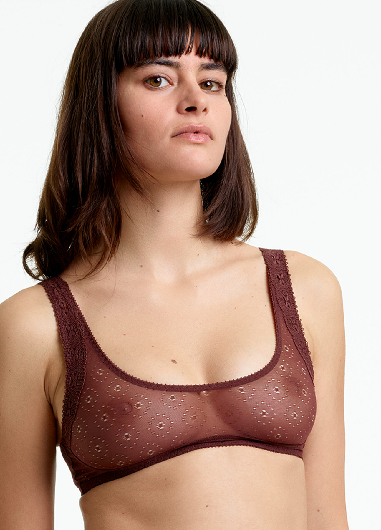 Yasmine Eslami – Plum lace bralette